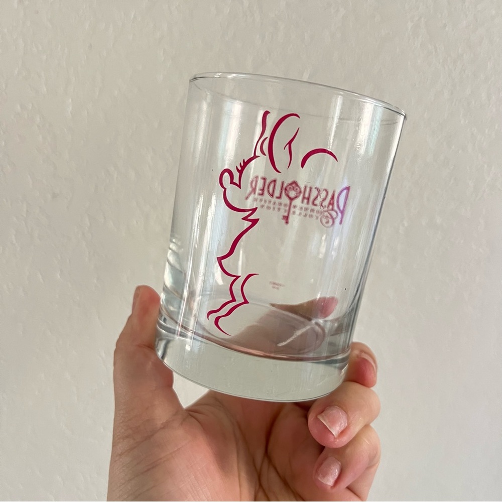 Minnie Mouse Passholder Rocks Glass